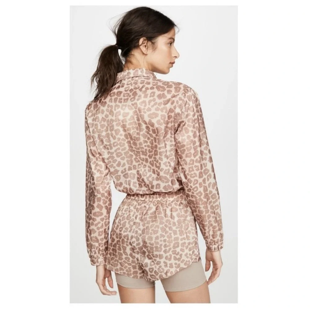 GOOD AMERICAN Leopard Jacket Windbreaker
Rose Gold Pink Brown 2 Pullover Small - Picture 2 of 14